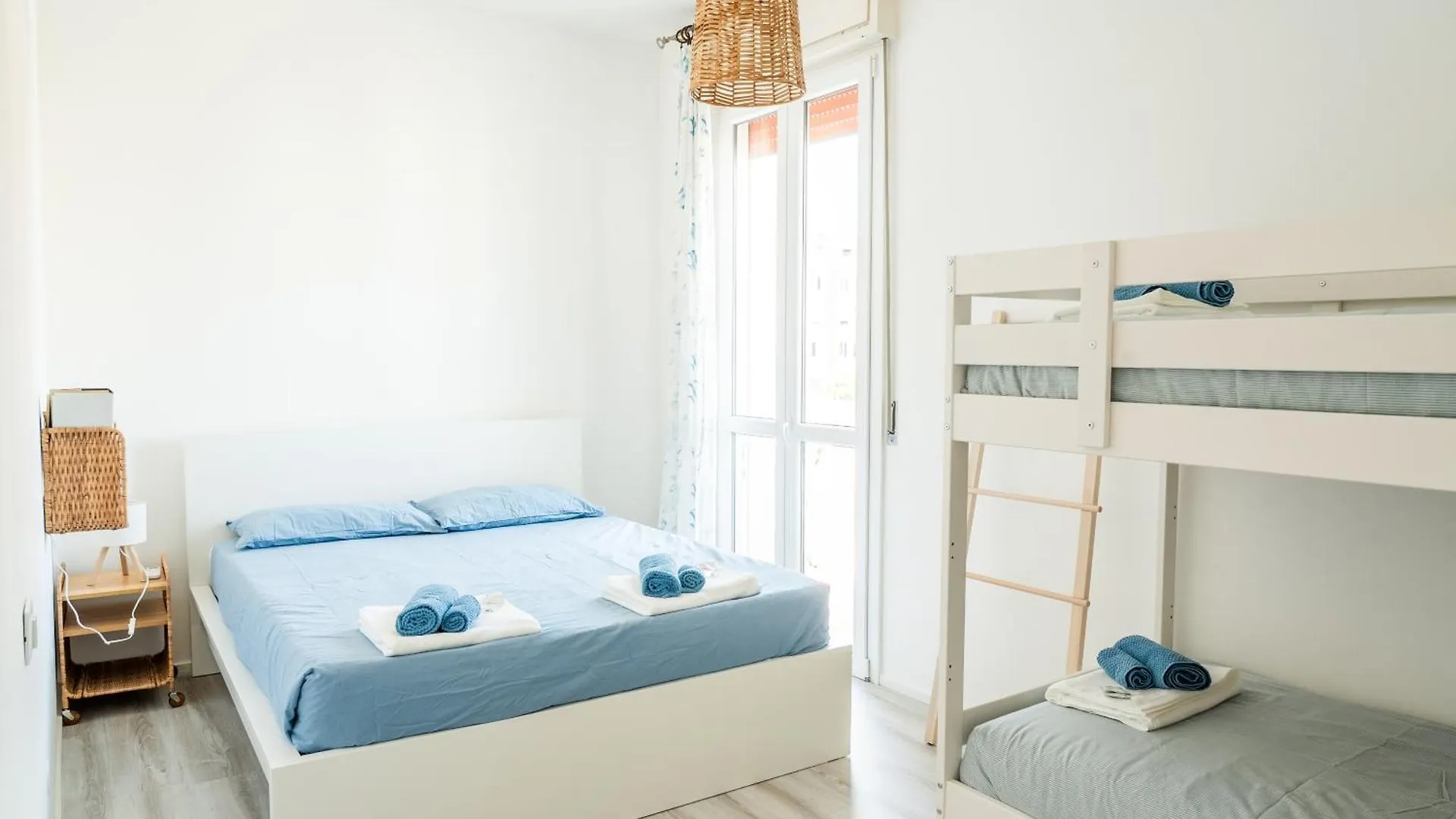 Accesso Al Mare, Residence Perseo Lido Adriano
